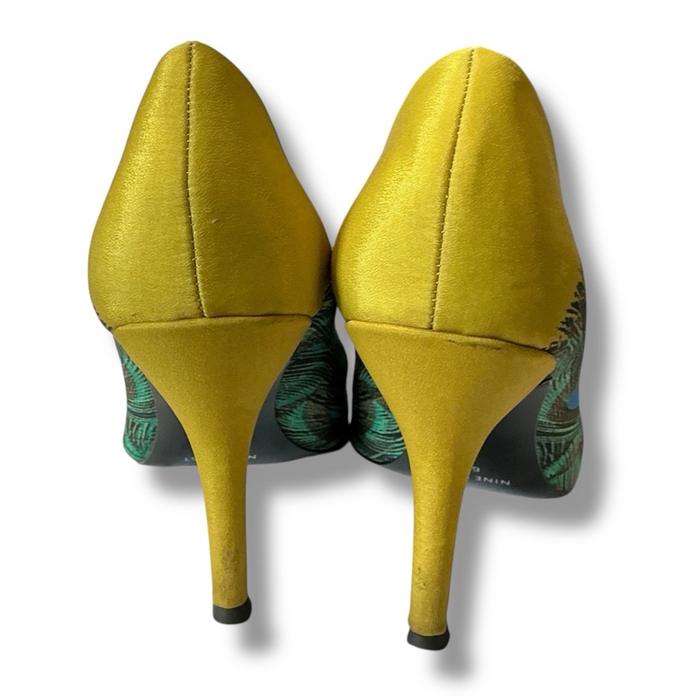 Nine West Green and Yellow Peacock Feather Design Heels - Picture 7 of 12